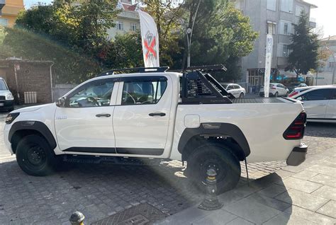 Toyota Hilux Rollbar Orurowanie Paki Hunt Z Koszem