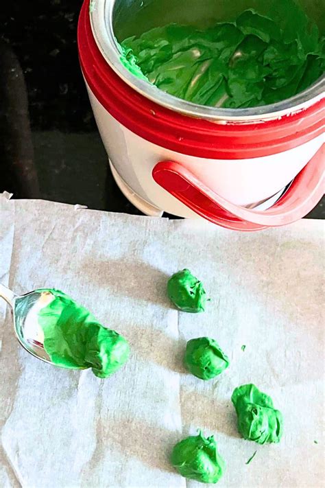 Grinch Poop Recipe