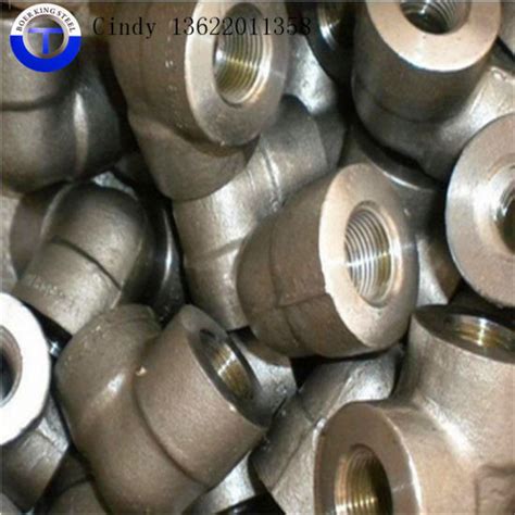 China Forged Carbon Steel Pipe Fittings Socket Weld Sw