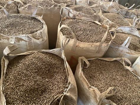 Mix Wood Pellets Wood Chips Vietnam Dong Son IDC Industries