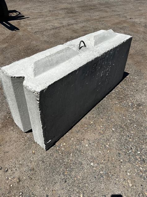 Home Stackable V Wedge Concrete Ecology Blocks Barriers And Barricades In Fresno Ca