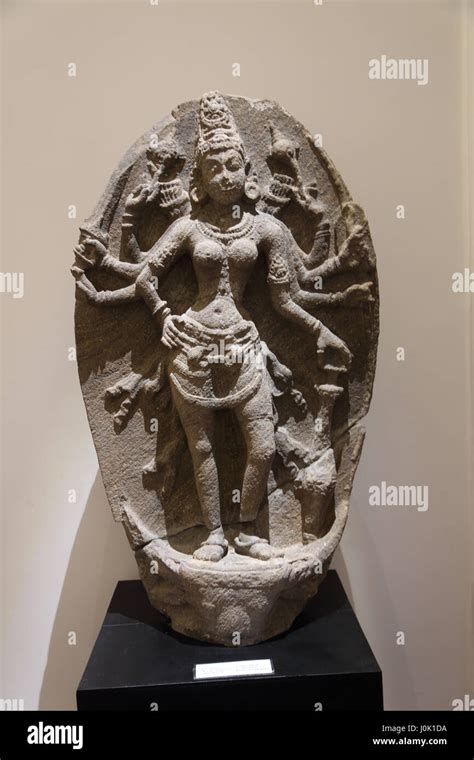 Sri Lanka Colombo National Museum Statue de la déesse hindoue Durga à