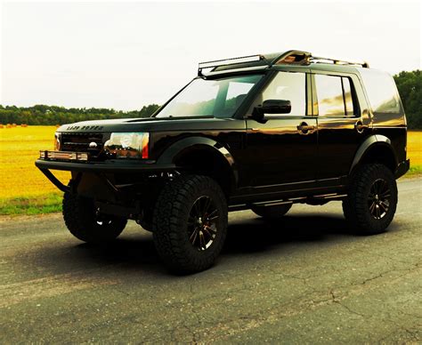 Land Rover Discovery 4 OffRoad | CGTrader