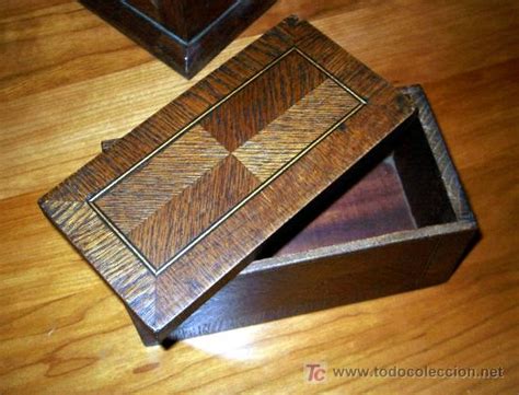 Antigua Caja De Madera Con Marqueteria De Forma Comprar Cajas