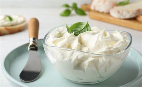 Aprende A Hacer Queso Crema Casero Con Dos Ingredientes