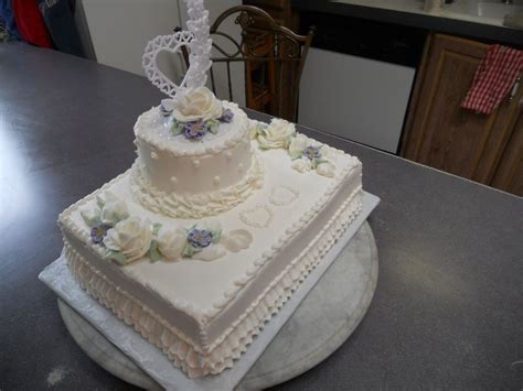 Small Sheet With Round Tier For A Small Intimate Weddingbuttercream