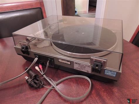 Akai AP 100C Belt Drive Turntable Exc Condition Photo 1072259