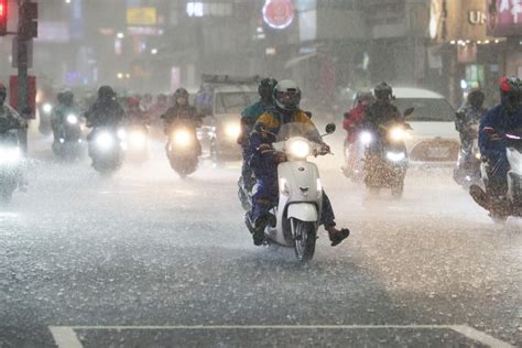 颱風燕子估這時生成！環流雨彈炸北東 降雨最大時間曝 生活新聞 生活 聯合新聞網