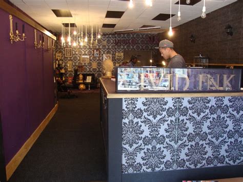 Vivid Ink Uk Studio Living West Midlands Tattoo Shop Shop Ideas