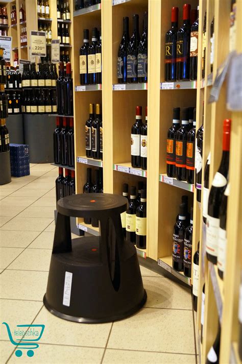 Пластиковая подставка на колесах для выкладки товара Stand 2 — Тележечка