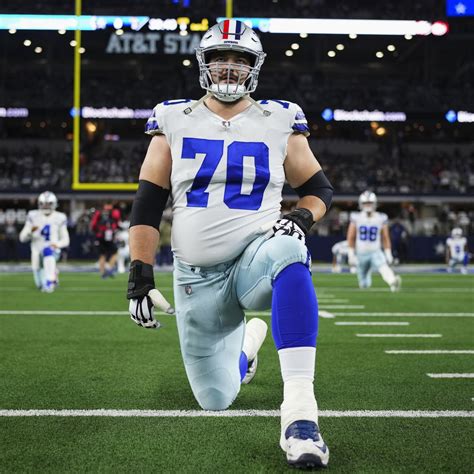 Zack Martin And Travis Frederick Crafting A Ritual Of Excellence