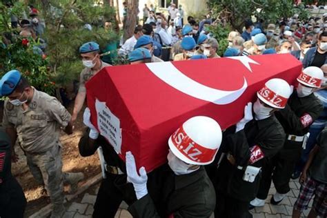 Ehit Piyade Uzman Onba Mer Kahya Son Yolculu Una U Urland G Ndem