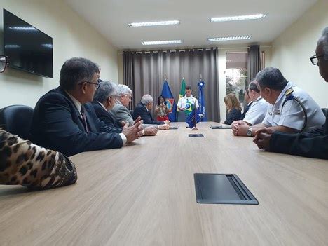 Escola Superior de Guerra celebra renovação do Acordo de Cooperação