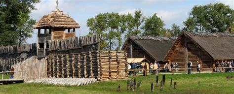 Biskupin Muzeum Archeologiczne