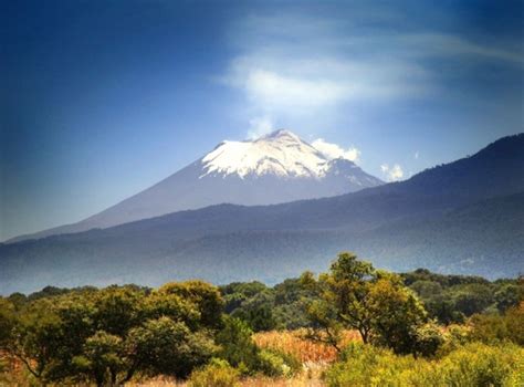 Popocatepetl and Iztaccihuatl Free Photo Download | FreeImages