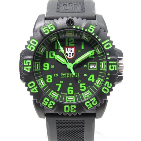 Yahooオークション 未使用 Luminox ルミノックス Navy Seal Colorma