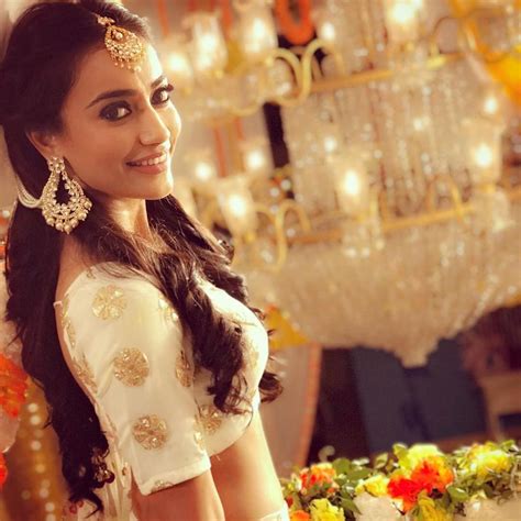 6 Unseen Pics Of Surbhi Jyoti From Naagin 3 Sets You Cannot Miss