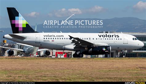 N Vl Volaris Costa Rica Airbus A At San Jose Juan Santamar A