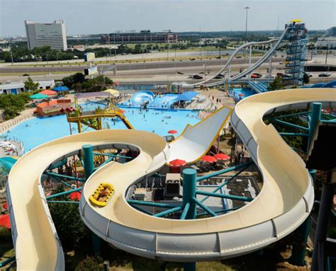 Six Flags Hurricane Harbor - Visit Plano