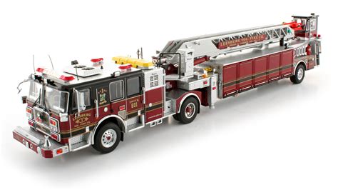 Fdny Fire Truck Model : Code 3 FDNY ENGINE 63 MARAUDER II (13063) (With ...