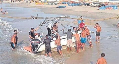 Piura Turistas Se Salvan De Morir Ahogados En El Mar De Los Órganos