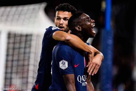 Mercato Psg Randal Kolo Muani Victor Osmihen La Valse Des Attaquants Chamboule Le Psg