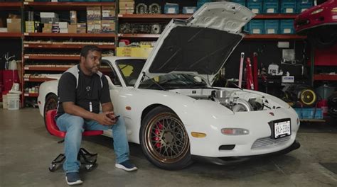 Watch This 1997 Rx 7 Scream At 9 000 Rpm Hits 1 272 Hp On The Dyno Autoevolution