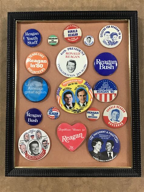 Lot Of Reagan An Bush Political Pins