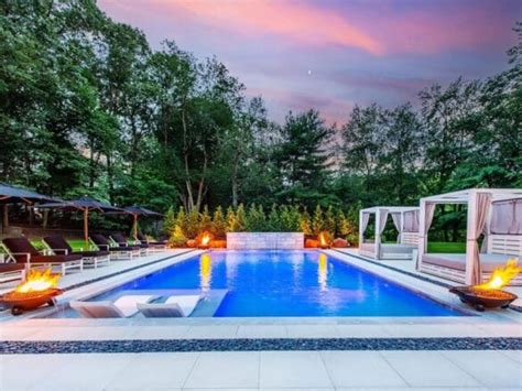 Photos Melissa And Joe Gorga Show Off Their New Backyard All About The Real Housewives All