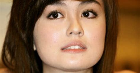 Koleksi Foto Hot Toket Dan Paha Mulus Agnes Monica Sma