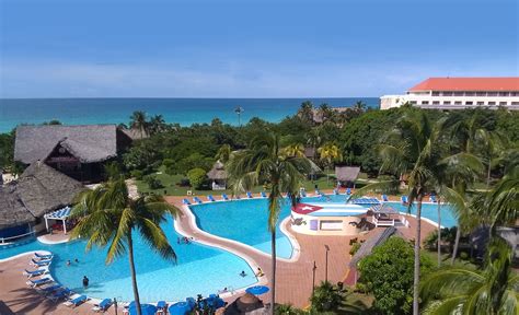 Hotel Tuxpan | Air Canada Vacations