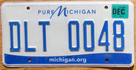 2016 Michigan Vg Automobile License Plate Store Collectible License