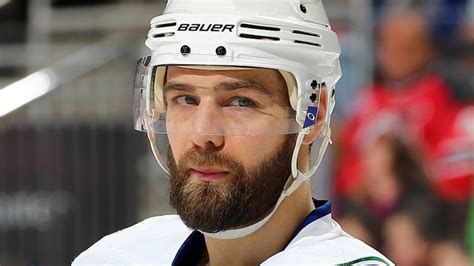 Chris Higgins Canucks Winger Breaks Right Foot Against Sharks Cbc