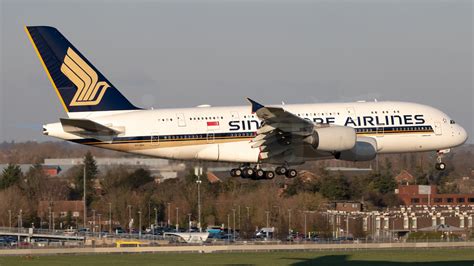 Singapore Airlines Airbus A380 841 9V SKR V1images Aviation Media