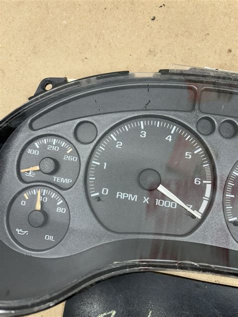 2000 2004 Sonoma S10 S15 Blazer Speedometer Instrument Gauge Cluster