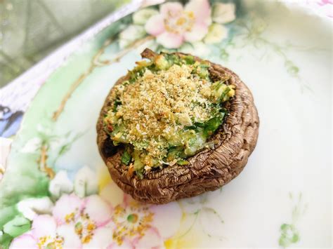 Spinach and Cheese Stuffed Portobello Mushroom Caps