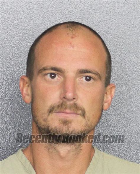 Recent Booking Mugshot For Ian Howard Burns In Broward County Florida