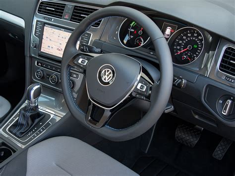 VOLKSWAGEN e-Golf Specs & Photos - 2014, 2015, 2016 - autoevolution