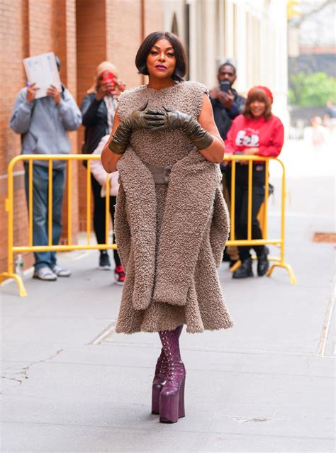 Taraji P Hensons Marc Jacobs Platforms In Nyc Popsugar Fashion