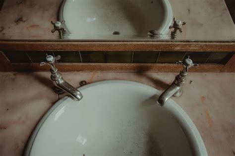 Premium Photo High Angle View Of Bathroom Sink