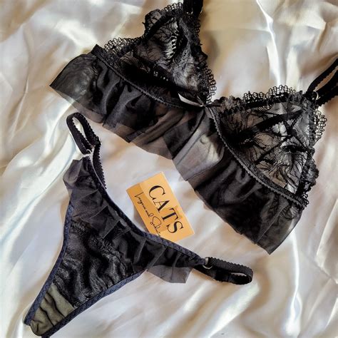 Cats Lingerie | Bustier y Lenceria de diseño (@cats_lingerie.co ...