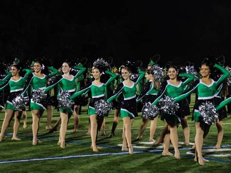 Dalers Win Homecoming Game! | Farmingdale, NY Patch