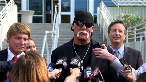 Video Hulk Hogan Awarded $25M in Punitive Damages in Gawker Lawsuit ...