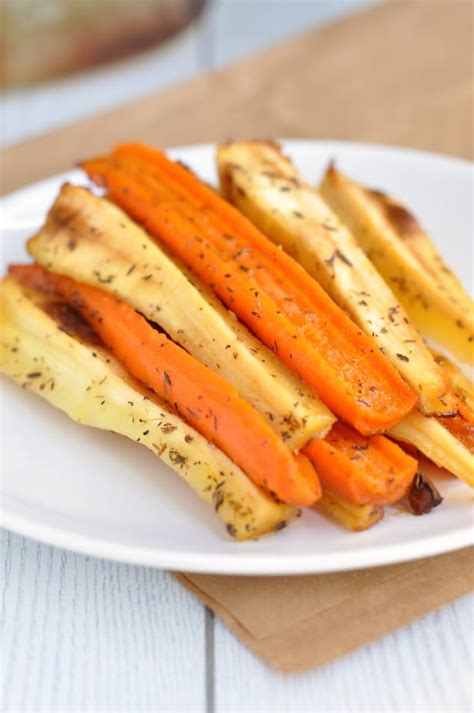 Honey Roasted Carrots And Parsnips Thanksgiving Side Dishes