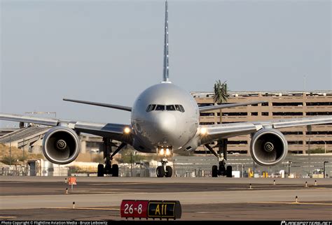 N799AN American Airlines Boeing 777 223ER Photo By Flightline Aviation