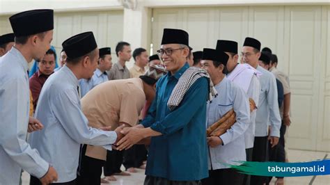 Mempererat Ukhuwah Pesantren Al Quran Nurul Falah Surabaya Dengan