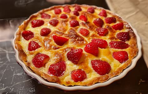 Clafoutis aux Fraises Léger et Savoureux Cuisine