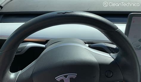 Tesla Model Y Custom Reupholstered Steering Wheel Ubicaciondepersonas