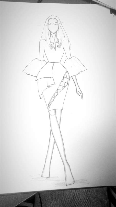 Pin By Lina LÓpez On Ilustración Fashion Drawing Tutorial Fashion Illustration Tutorial