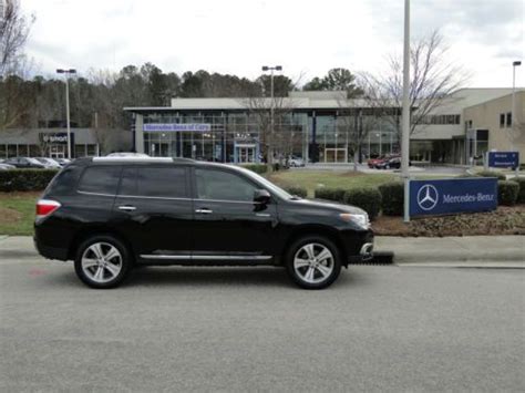 Buy Used 2012 TOYOTA HIGHLANDER LIMITED 4X4 SUPER CLEAN INSIDE AND OUT